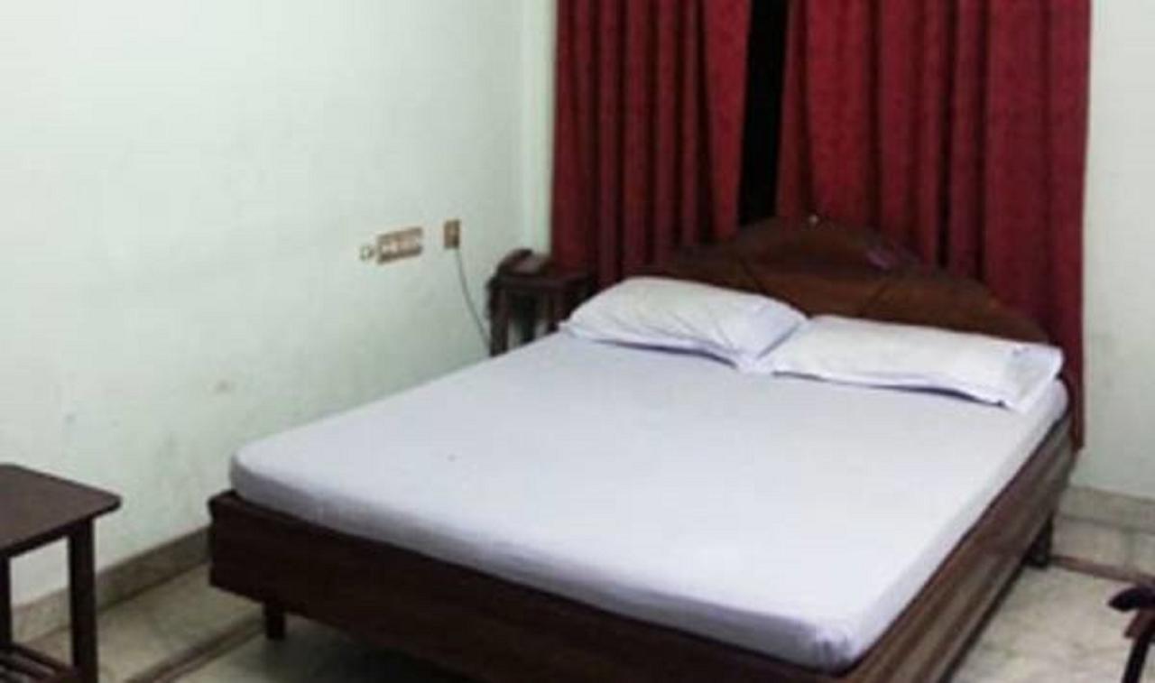 טריואנדרום Hotel Boban Plaza מראה חיצוני תמונה